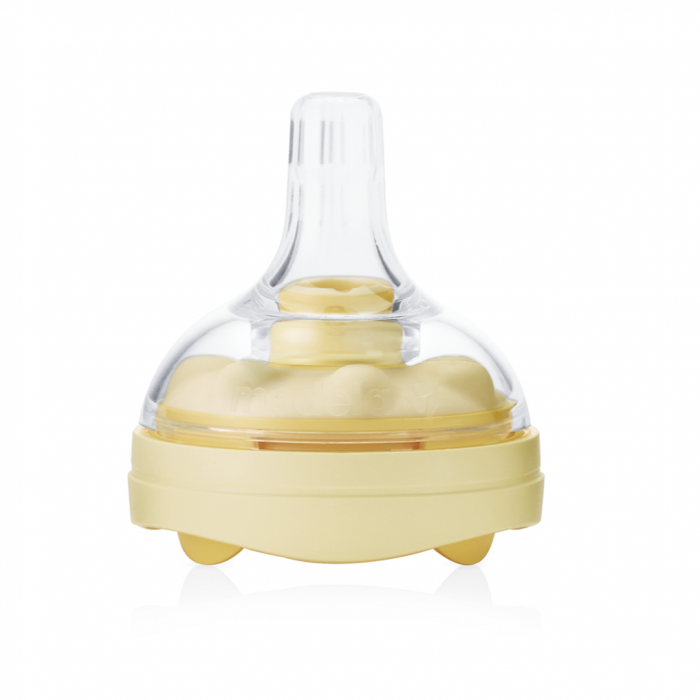 Medela Calma Teat with Bottle - Image 2